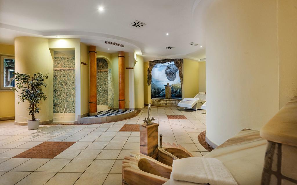 Johannesbad Hotel Palace - Kinder Bis 11 Kostenfrei Bad Hofgastein Esterno foto