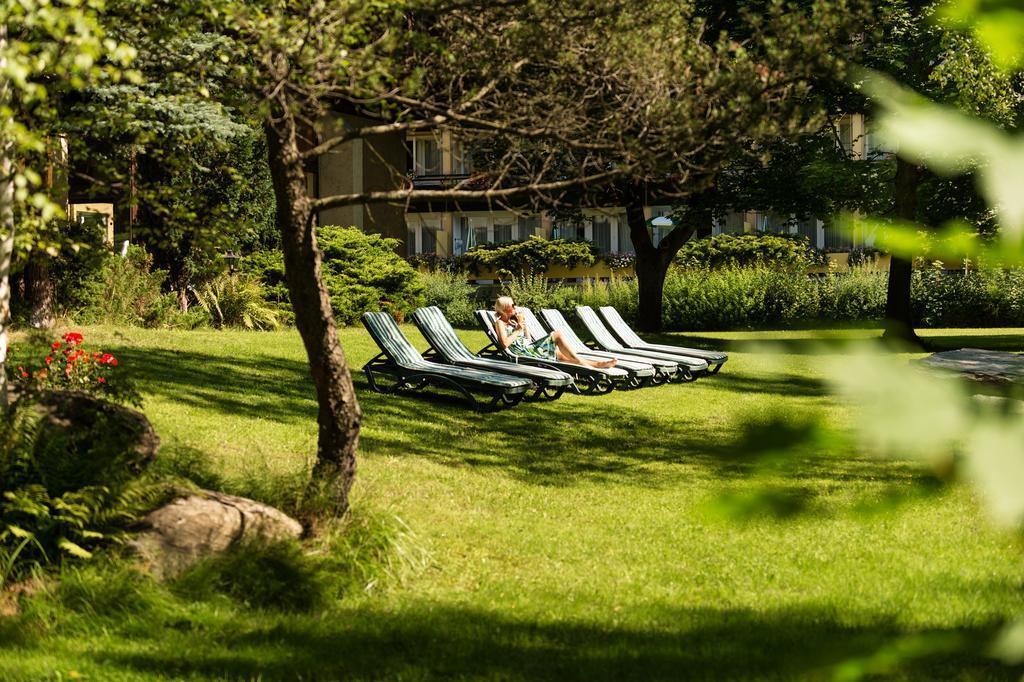 Johannesbad Hotel Palace - Kinder Bis 11 Kostenfrei Bad Hofgastein Esterno foto